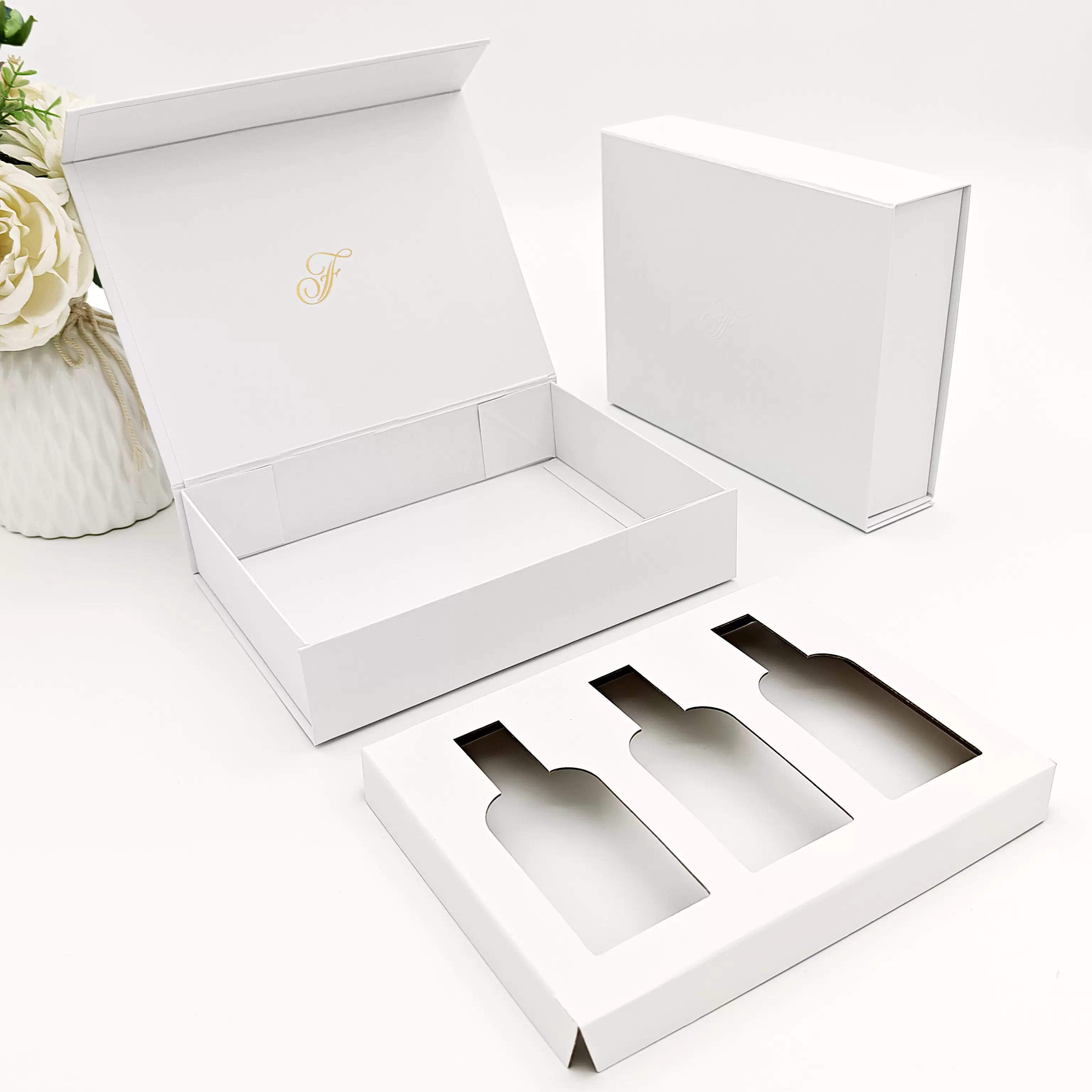 Magnetic Closure Boxes Magnetic Closure Boxes